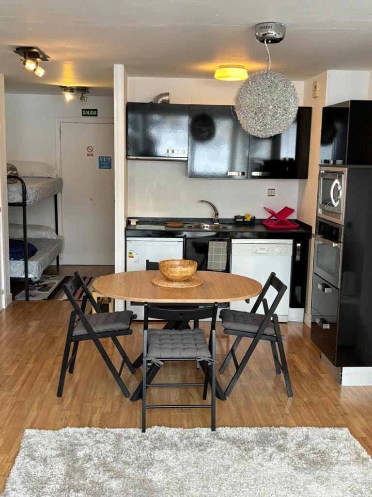 Apartamento 阿斯托恩 外观 照片